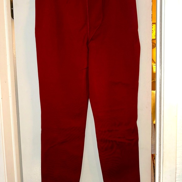 Burgundy faux leather front jeggings.size is more like a women’s 12/W - Picture 3 of 5